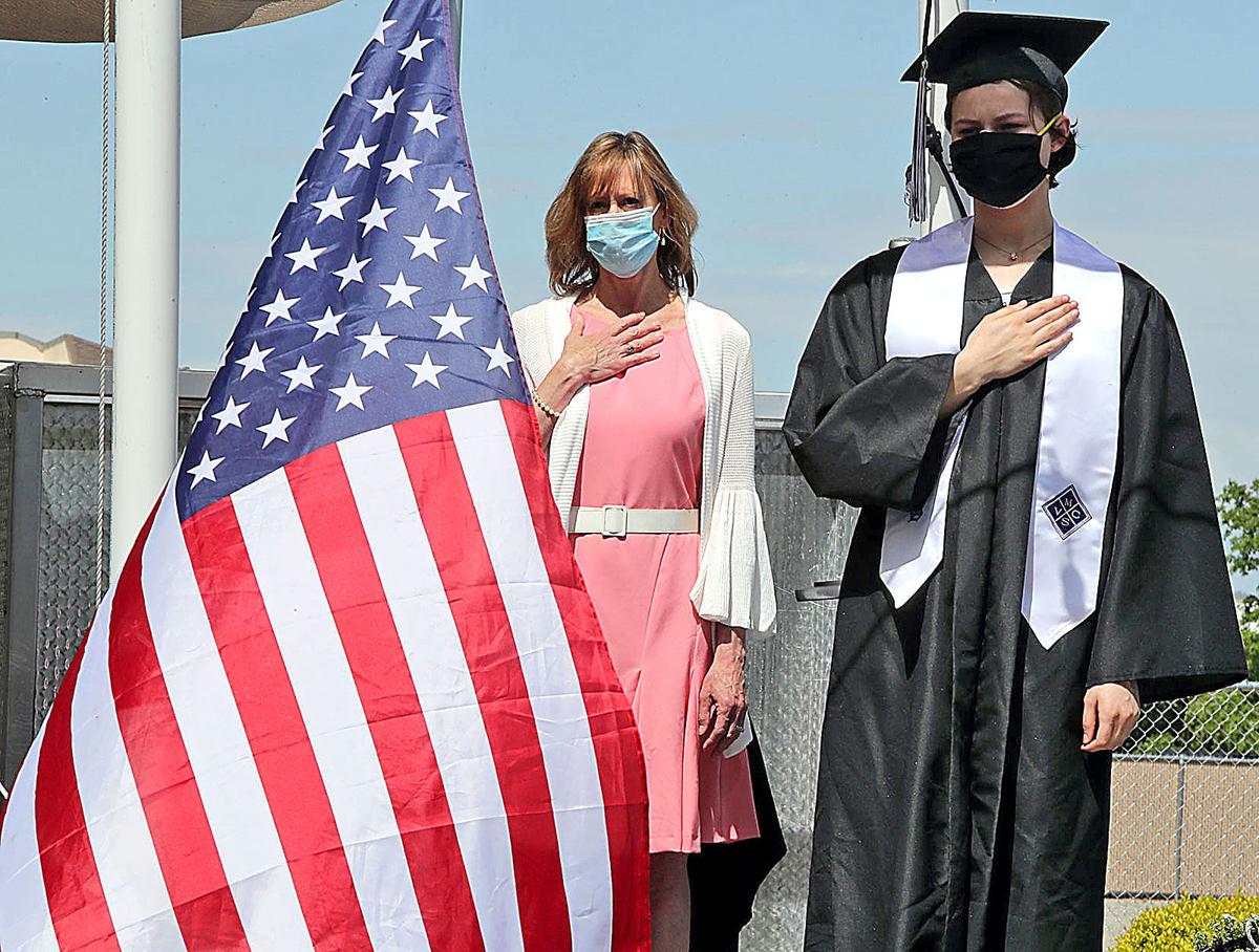 Grads9.jpg