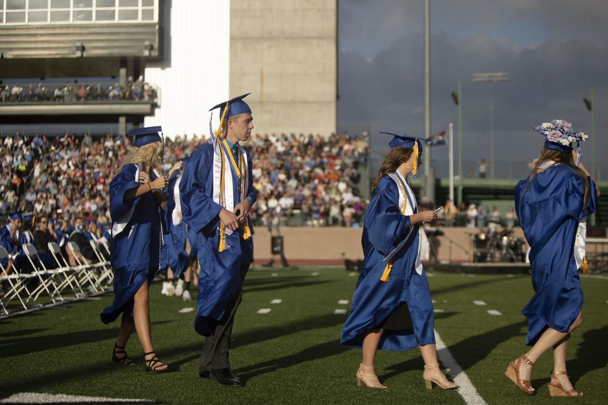 051821-fea-fmhsgrad23-ml