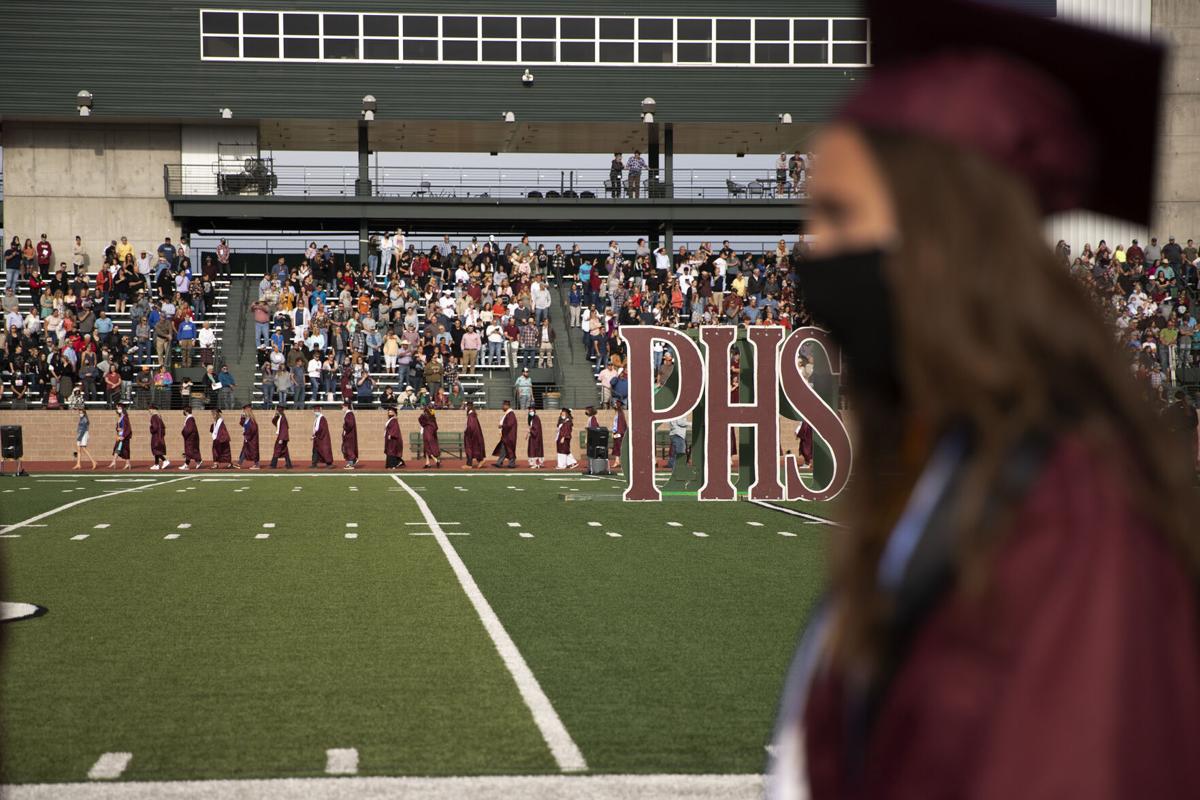 051721-news-palisadegrad04-ml