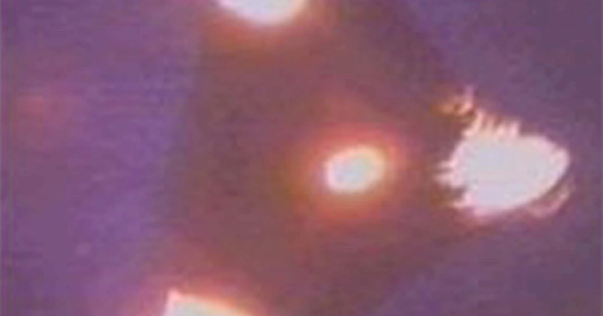 mysterious-dudley-dorito-ufo-reappears-in-british-skies