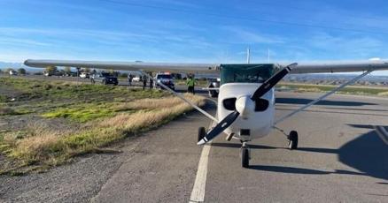 Pilot safely lands on highway in Montrose County