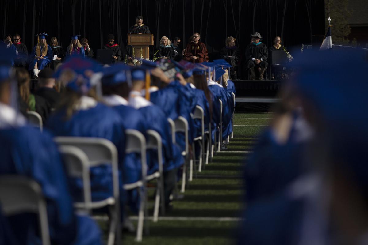 051821-fea-fmhsgrad12-ml