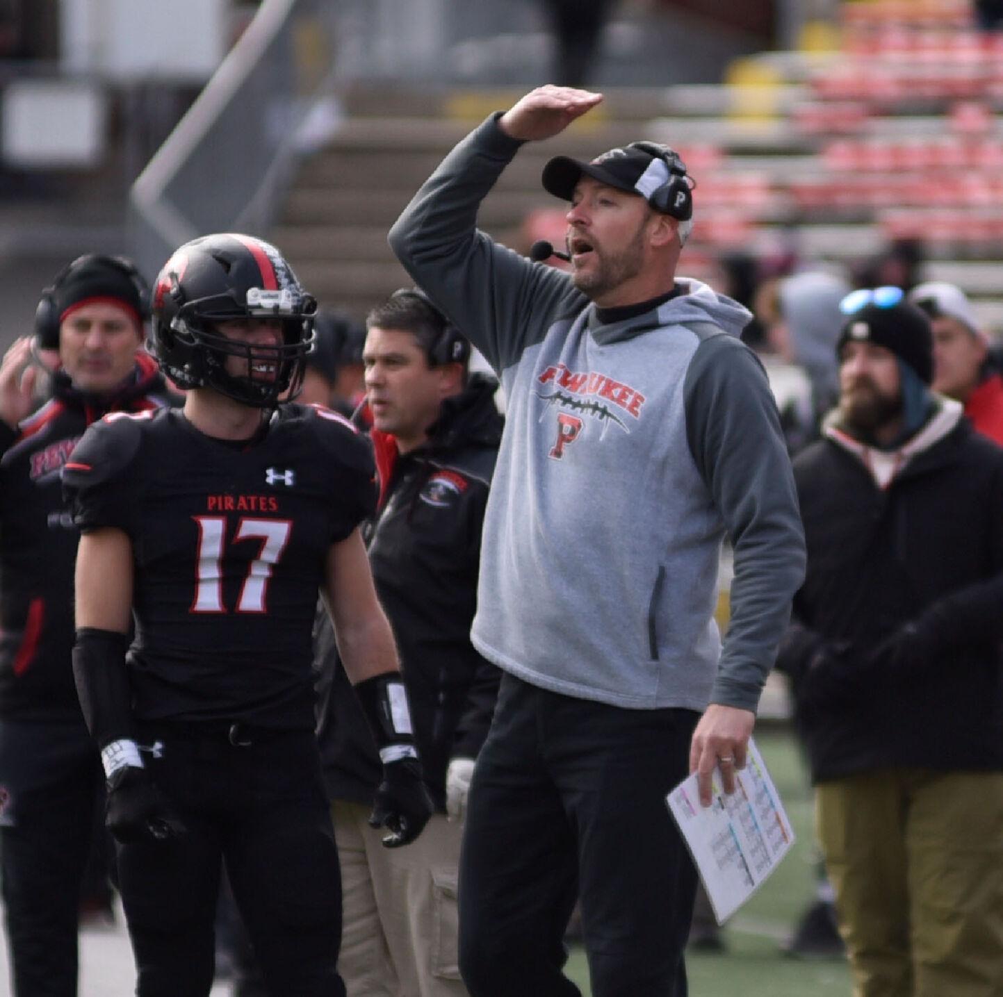 Pewaukee defense leads way to win over Rice Lake for Division 3 title