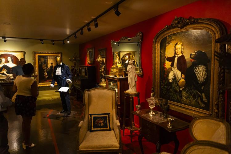 liberace museum photos