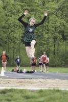 LWL girls take fourth at D3 track and field regionals
