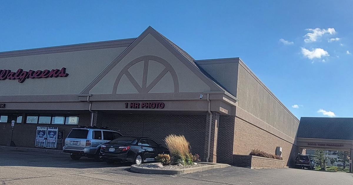 Walgreens, CVS pharmacy staff walk out across country | Waukesha Co ...