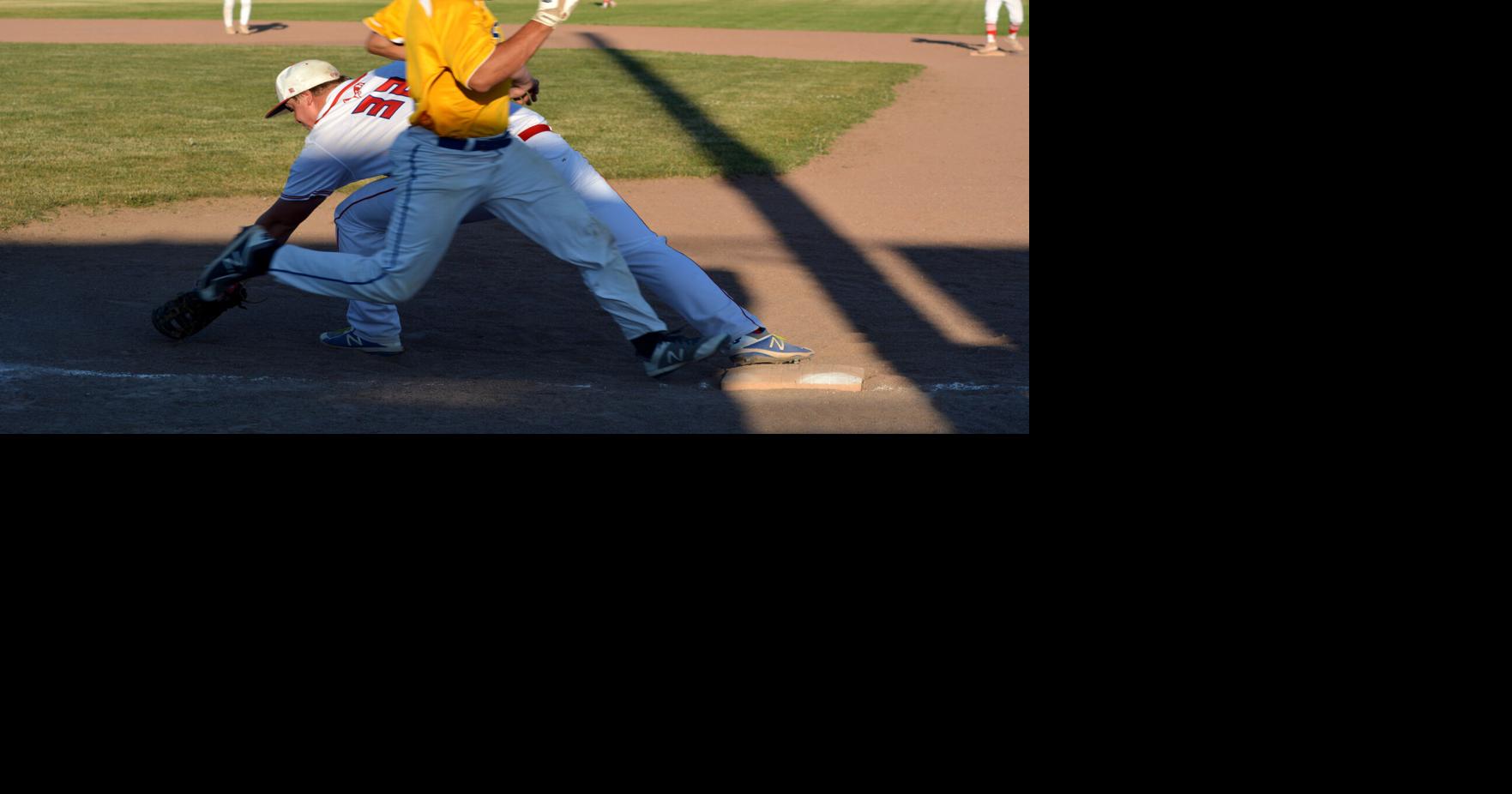 Germantown at Slinger baseball Slideshows