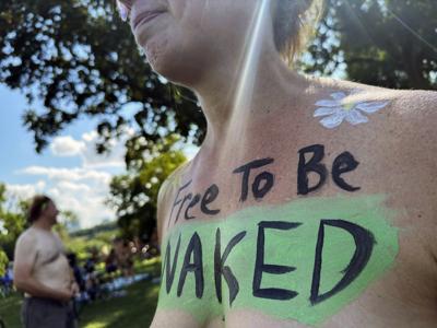 Adult Nudist Lifestyle - Wisconsin Republicans want to make it a crime to be naked in public |  Wisconsin News | gmtoday.com