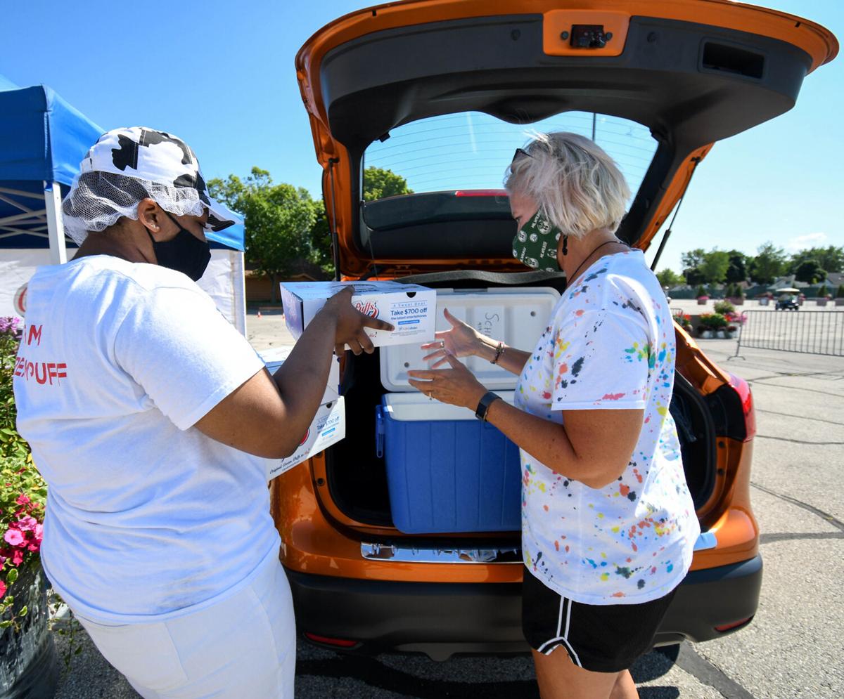 Slide Show Picking Up The Puffs At State Fair 2020 News Gmtoday Com