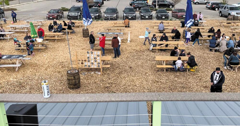 Tap Yard announces farmers market at Shoppes at Fox River Waukesha Co