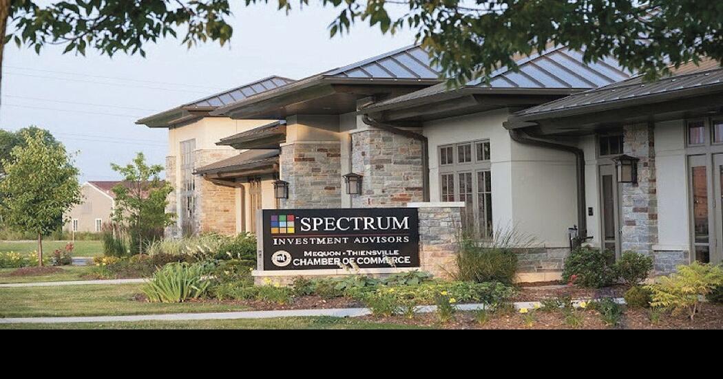 Mequon business wins landscape design award Ozaukee Co. Business News