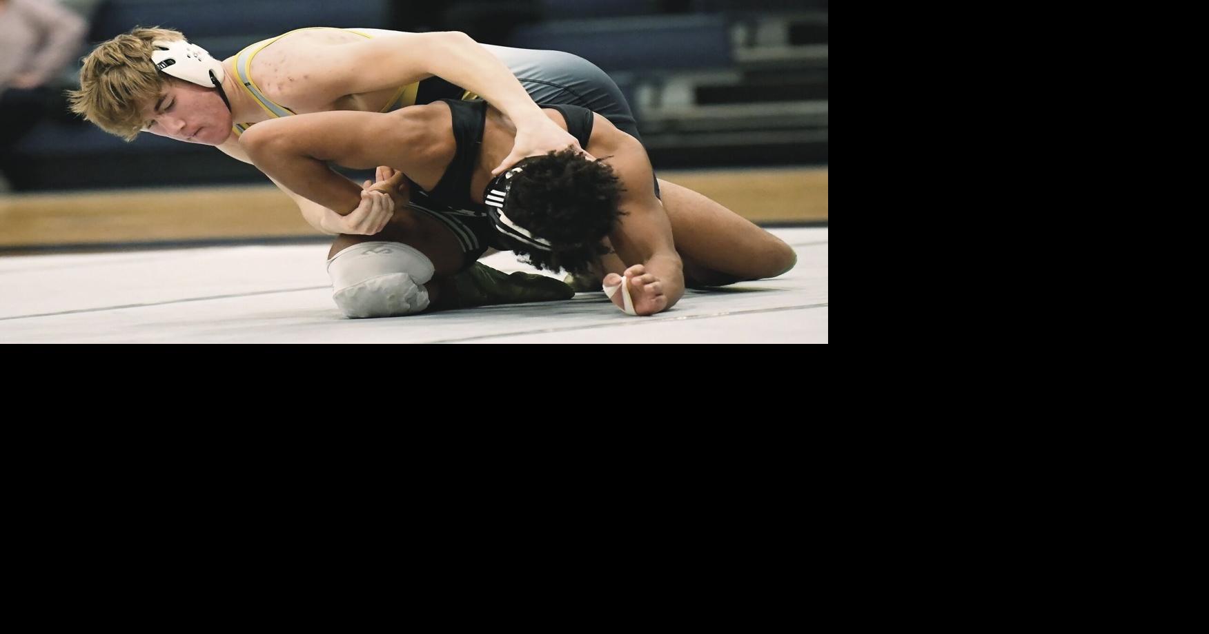 franklin-vs-new-berlin-wrestling-01-11-2023-waukesha-county