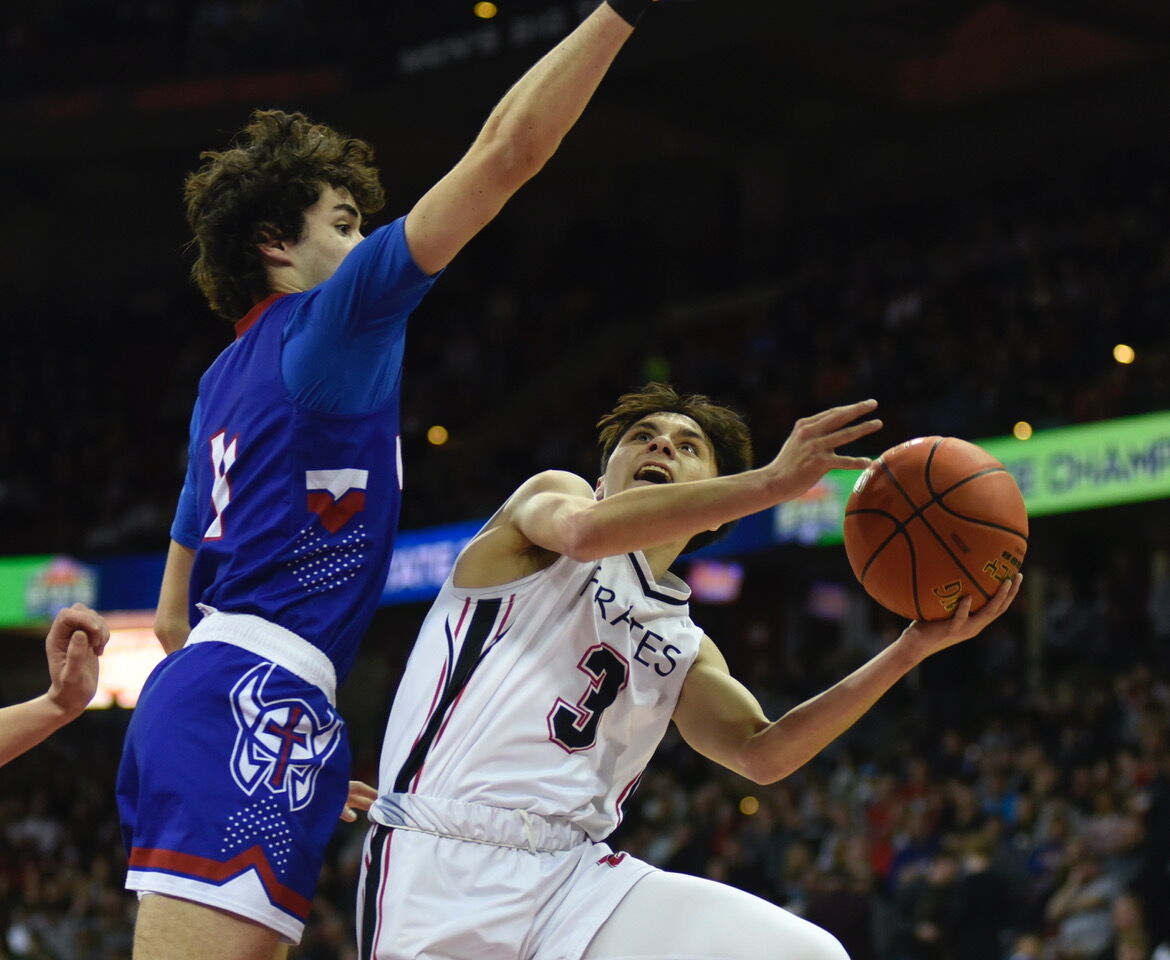 Wisconsin Lutheran Dominates Pewaukee in WIAA Division 2 Basketball Final