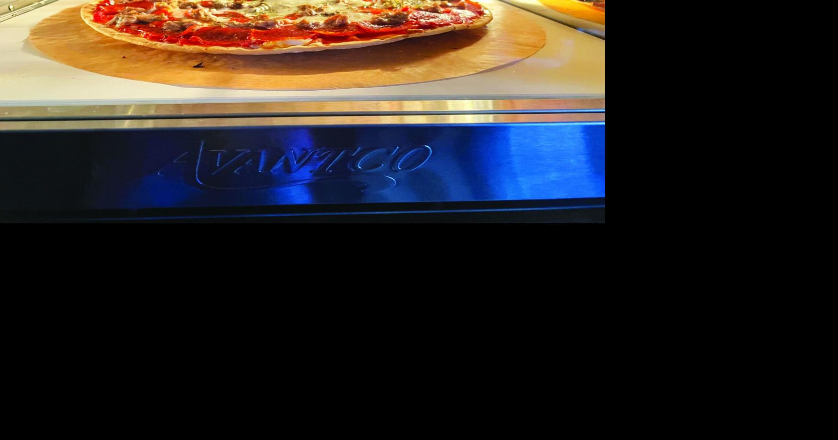 Big John’s Burgers and Dogs adding food truck, second Waukesha location