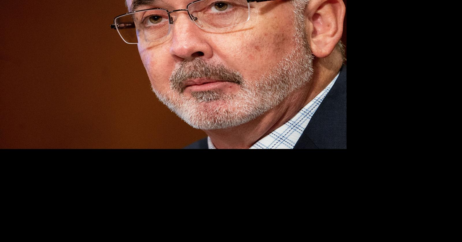 UAW's Fain tells Congress to 'step up' in fight for 'economic justice ...