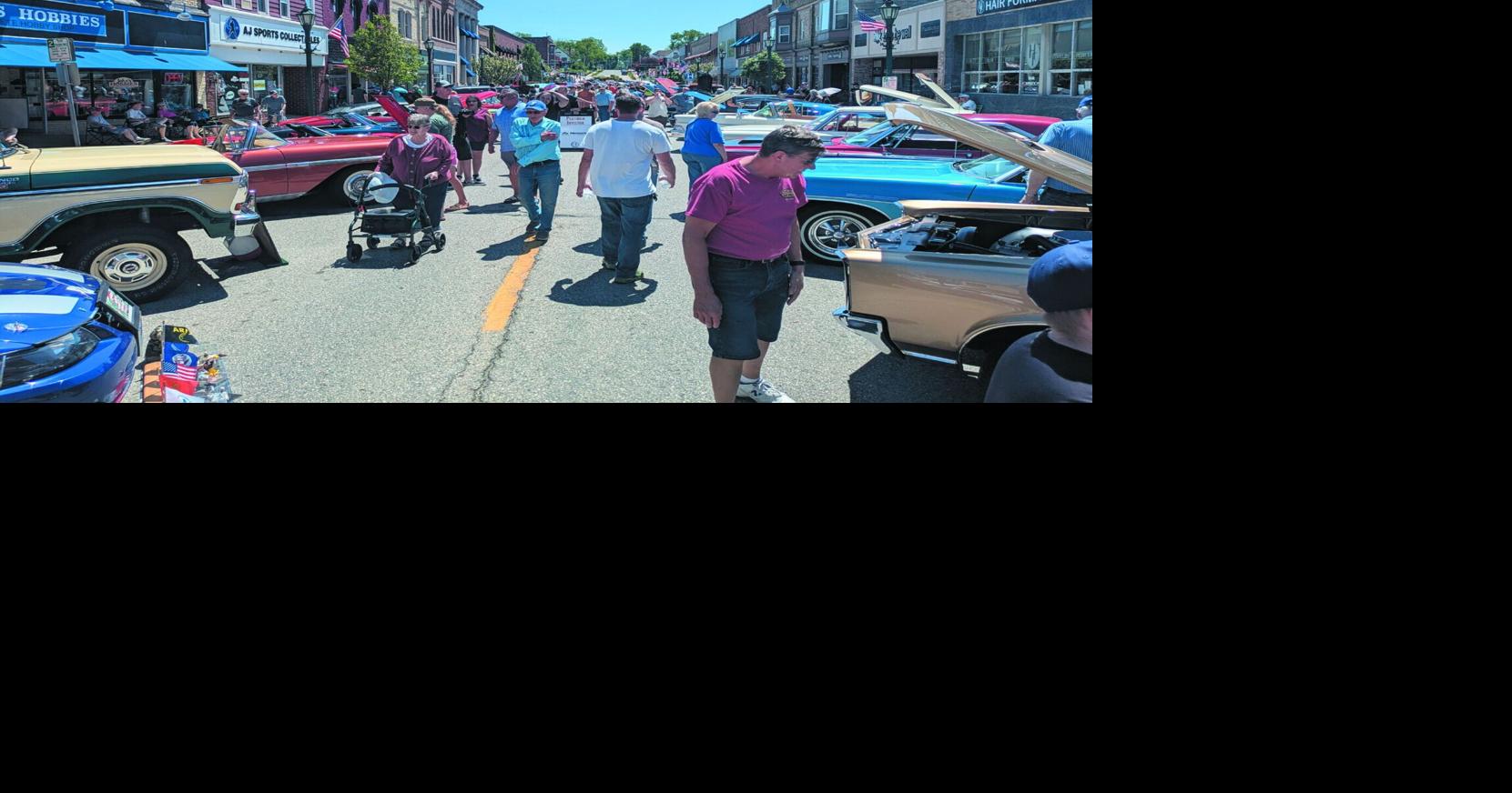 Enjoying the classic: Over 170 classic cars roll into Hartford for Chamber’s 16th annual Classic Car Show