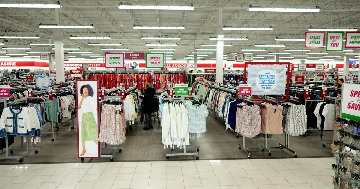 Burlington Stores, Inc. getting ready to outfit West Bend