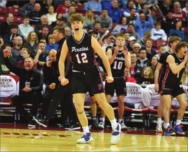 Pewaukee defense leads way to win over Rice Lake for Division 3 title