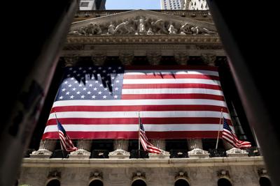 Wall_Street_Stock_Market_American_Flag_AP_FILE_06.29.2022