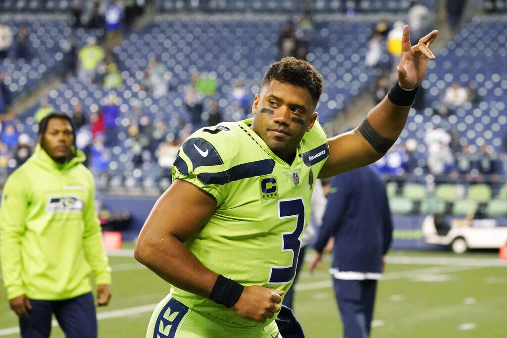 Report: Seahawks reject Bears' offer of three first-rounders, more for  Wilson