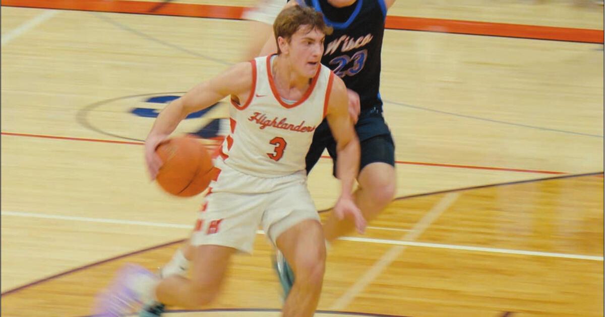 Highlanders go right after Wisco