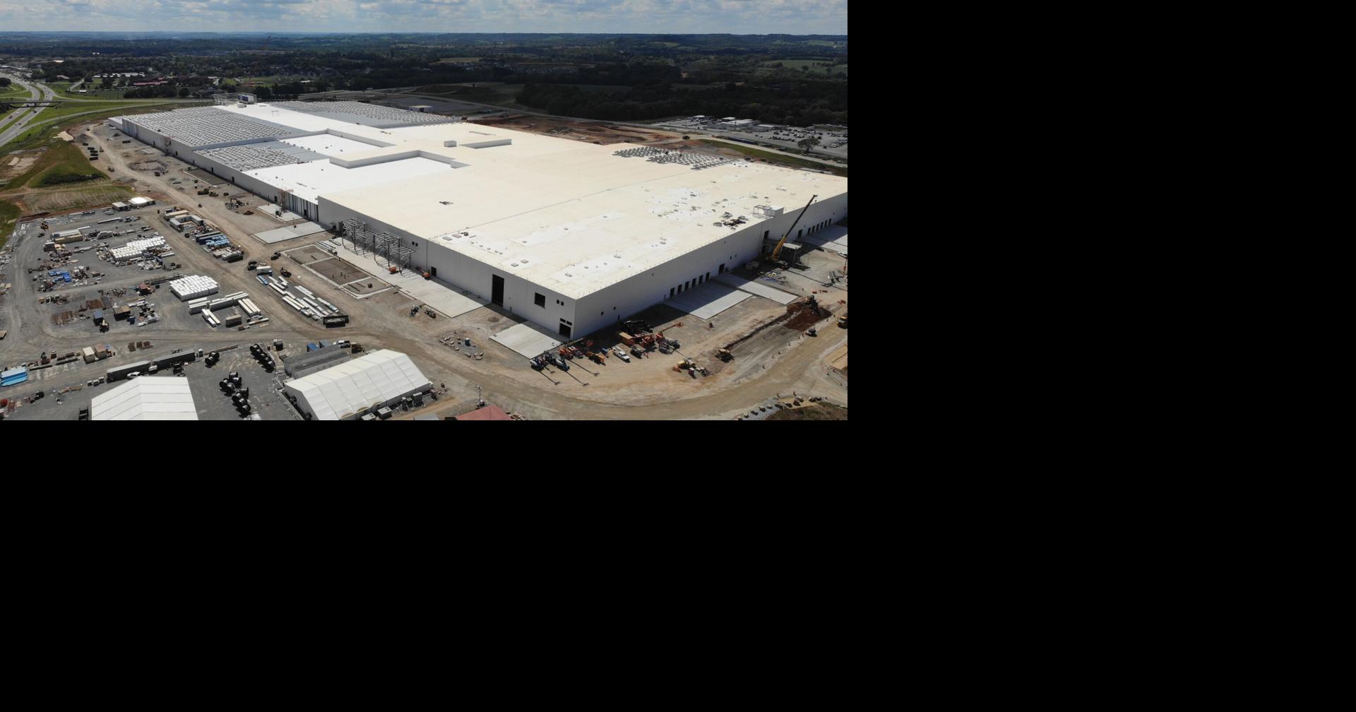 GM and LG bring back 700 Tennessee workers to make batteries for AI