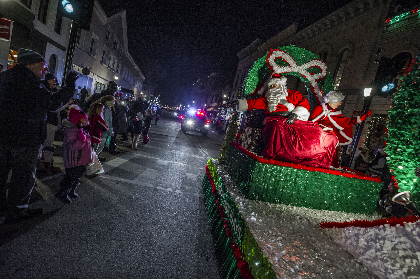 Waukesha Christmas Parade Has Been Canceled | News | Gmtoday.com