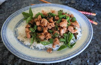 Spicy basil chicken stir-fry with green beans has punch and crunch - 01