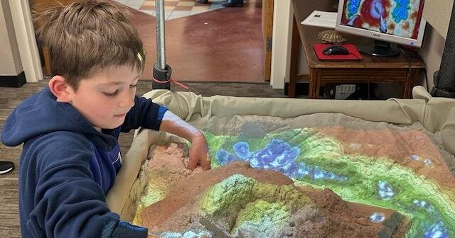 Fair Park hosts geological and American Indian artifact shows