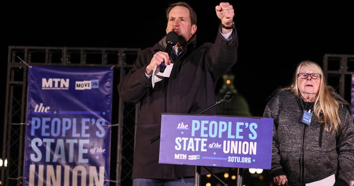 Boycott Rally ‘Stop behaving normally’: Democrats boycott State of the Union at rival ...
