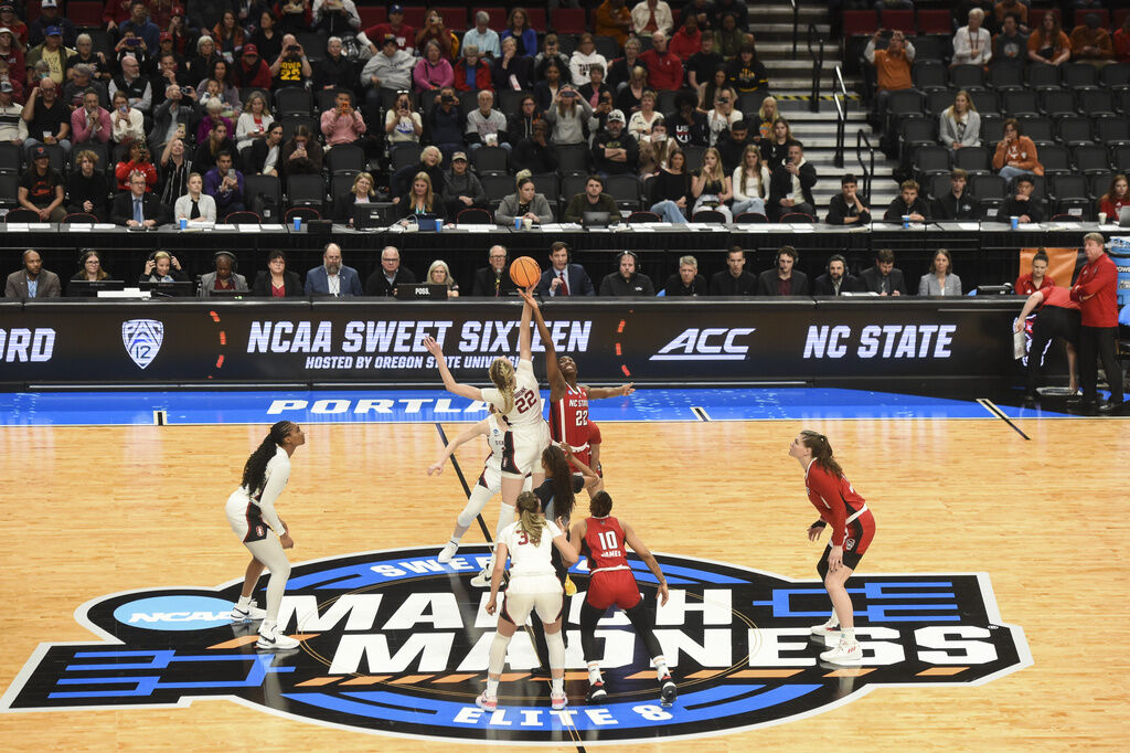 Aziaha James scores 29 to lead N.C. State into the women s Elite