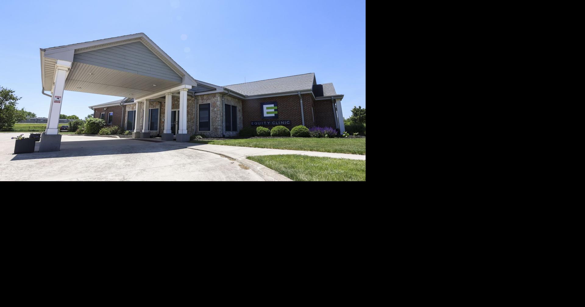 Nearly 1 in 4 people seeking abortions out of state chose Illinois. Here's why.