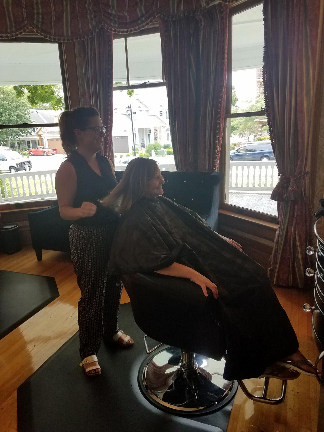 Local entrepreneur brings salon to Oconomowoc | Business | gmtoday.com