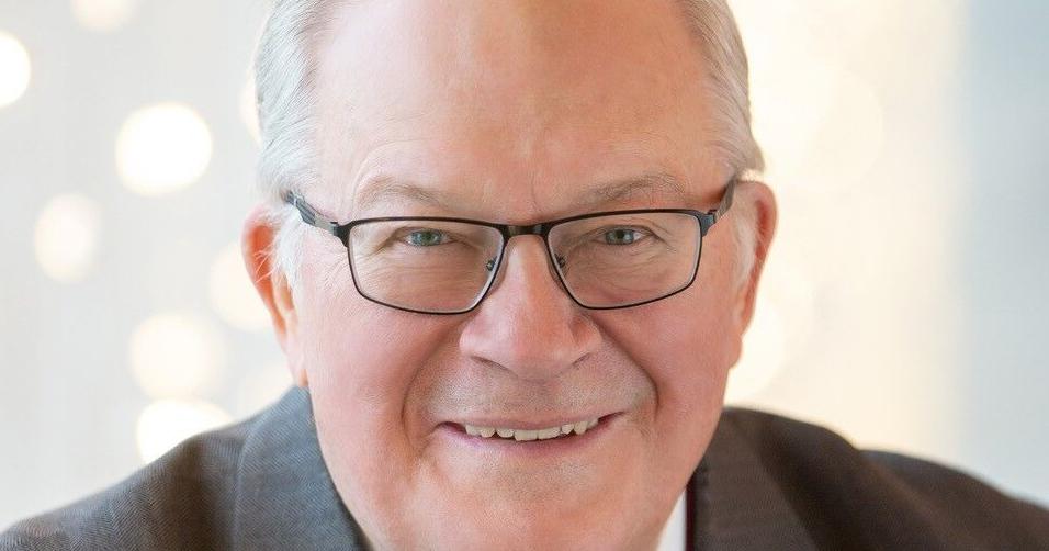 Ponto returns to role of Brookfield mayor after leave of absence