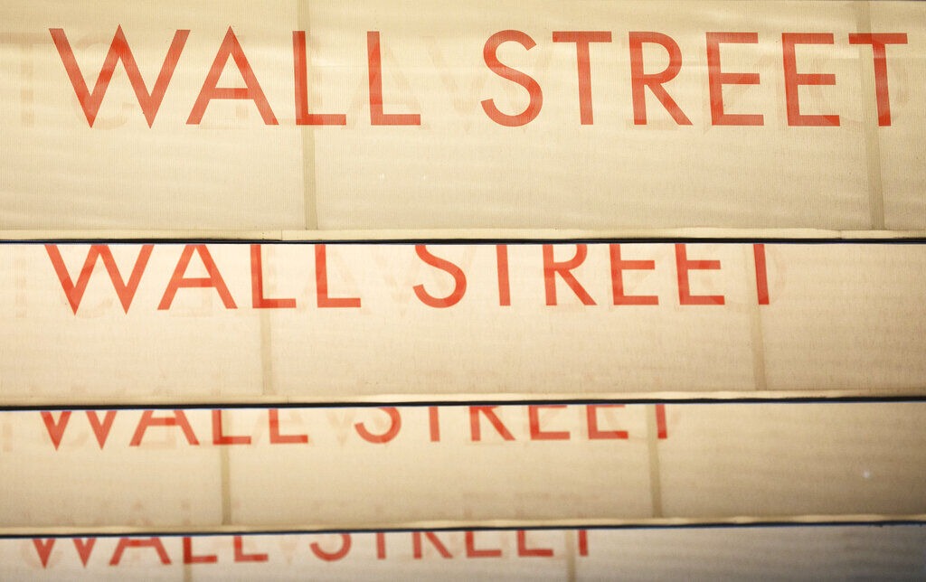 Wall Street Ends Mixed, Still Marks Another Winning Week | Business ...