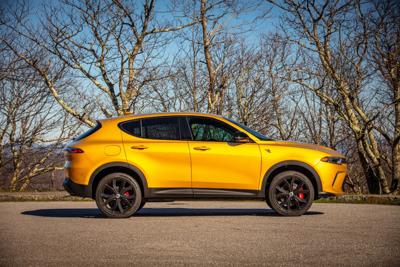 Auto review: 2024 Dodge Hornet slaps an historic name on its stingin'  little crossover self | Autos | gmtoday.com