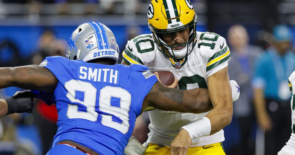 That dog won’t hunt: Packers lose on last-second FG as Lions complete ...