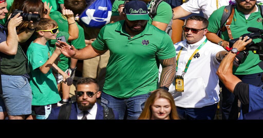 Ahi Notre Dame Travel Christmas Markets 2022 Te'o returns to Notre Dame, 1st public appearance in decade Sports