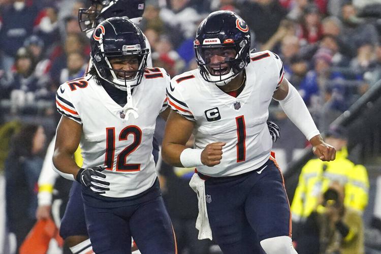 Fields, Bears score 23 straight points, beat Pats 33-14