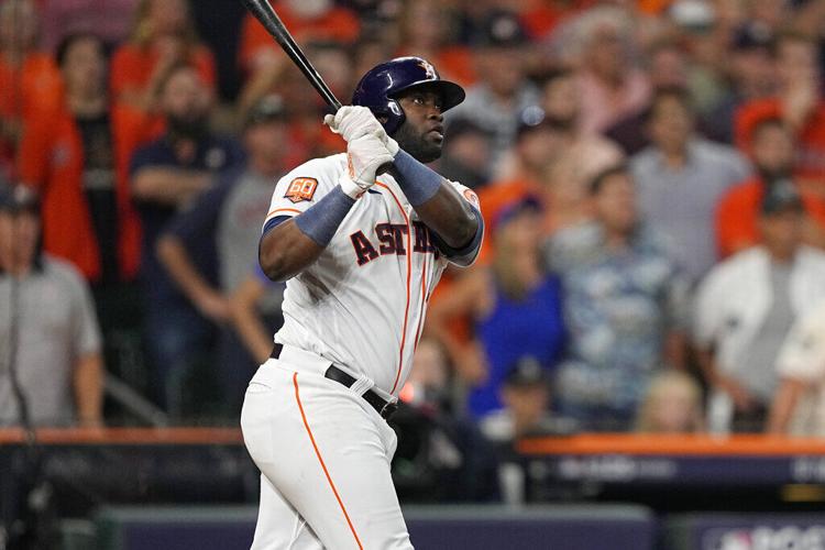 Alvarez smashes Mariners with walk-off, Astros win ALDS opener 8-7 -  Seattle Sports