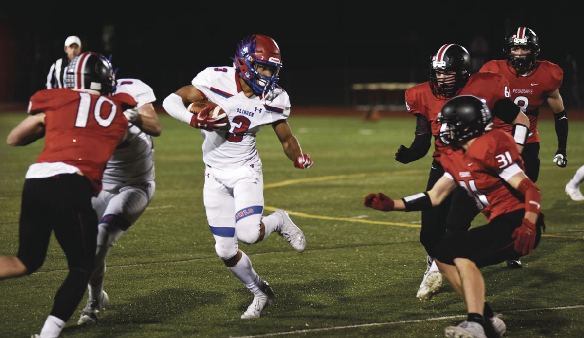Slinger at Pewaukee football Slideshows