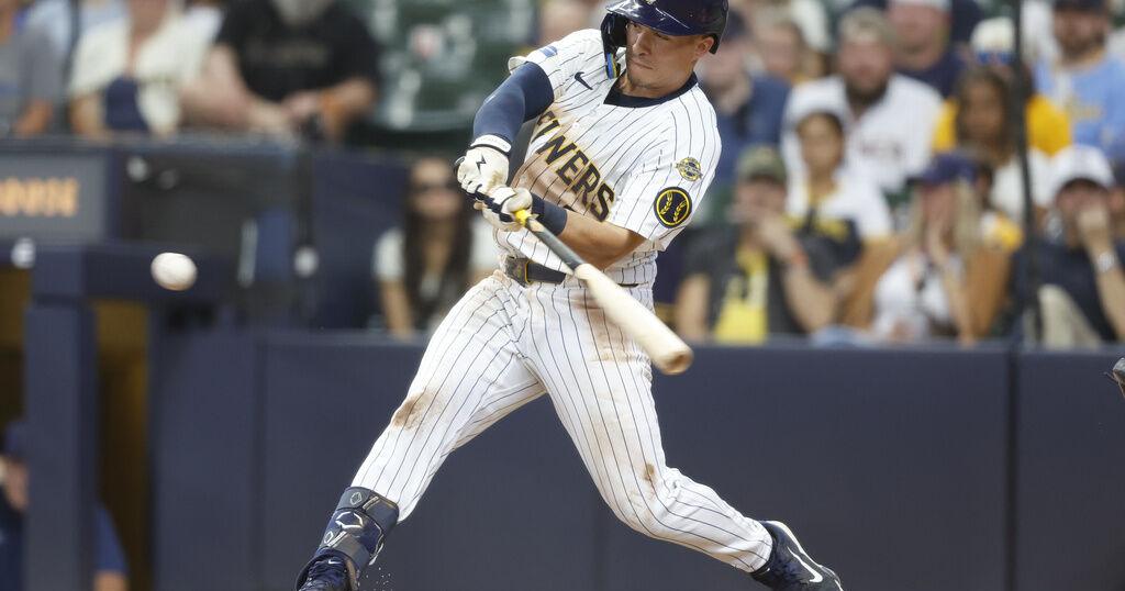 Brewers overcome 5-0 deficit to beat Mets in dramatic fashion