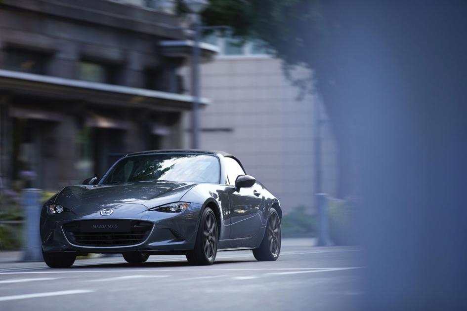 Review: Mazda's sporty MX-5 Miata is a great escape - Greater Milwaukee Today