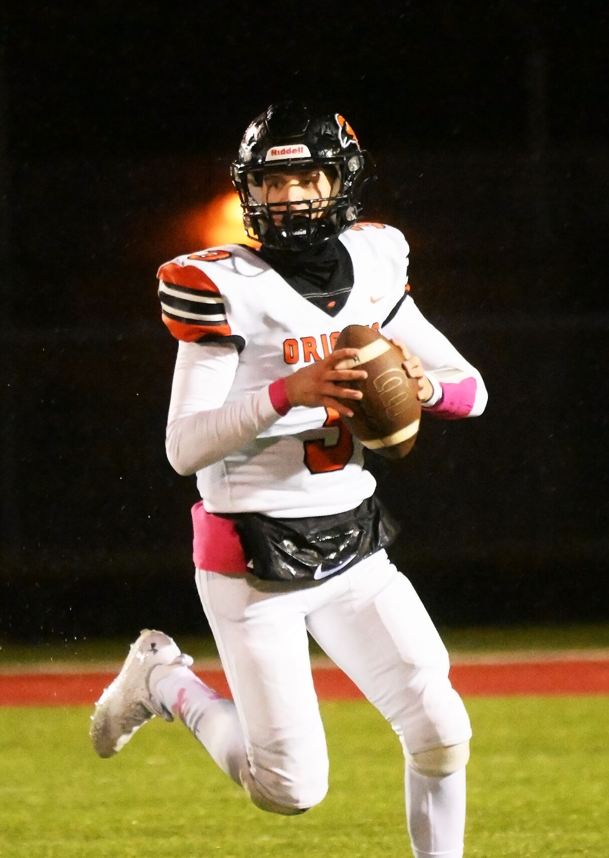 Slinger Owls win emotional game against archrival Hartford Orioles