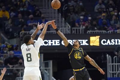 NBA roundup: Heat beat Celtics, 105-103, for 23rd consecutive victory