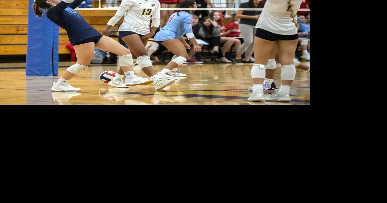 Arrowhead at Kettle Moraine volleyball Slideshows