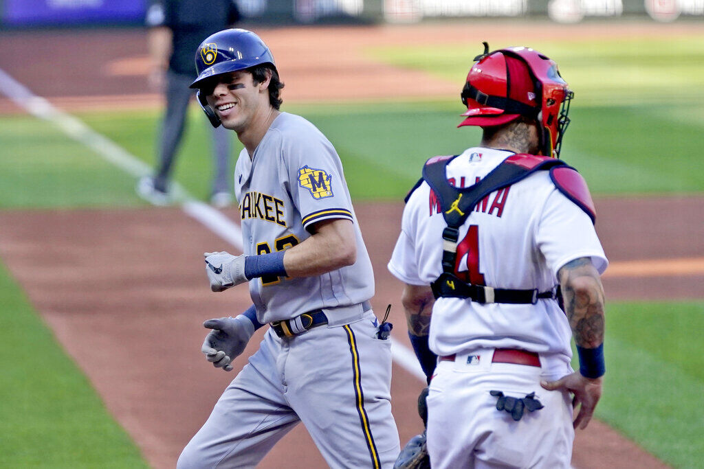 Cardinals, Brewers split doubleheader amid playoff chase | Sports | 0