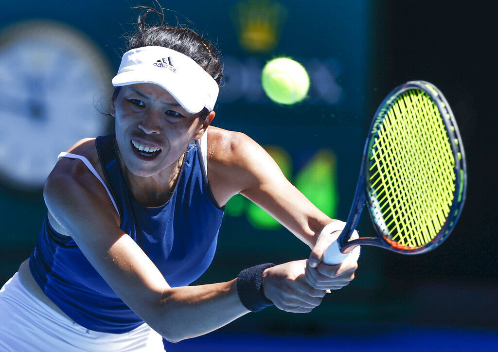 Djokovic Holds Off Tiafoe Venus Hobbles Out In Australia Sports Gmtoday Com