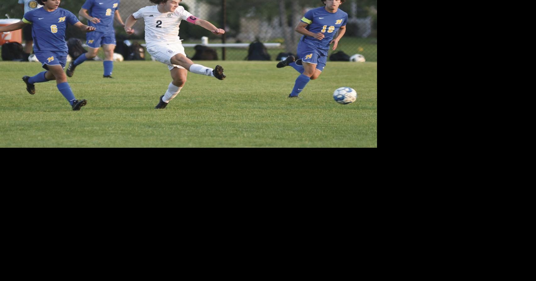 Kettle Moraine at Mukwonago boys soccer 09/13/2022 Waukesha County