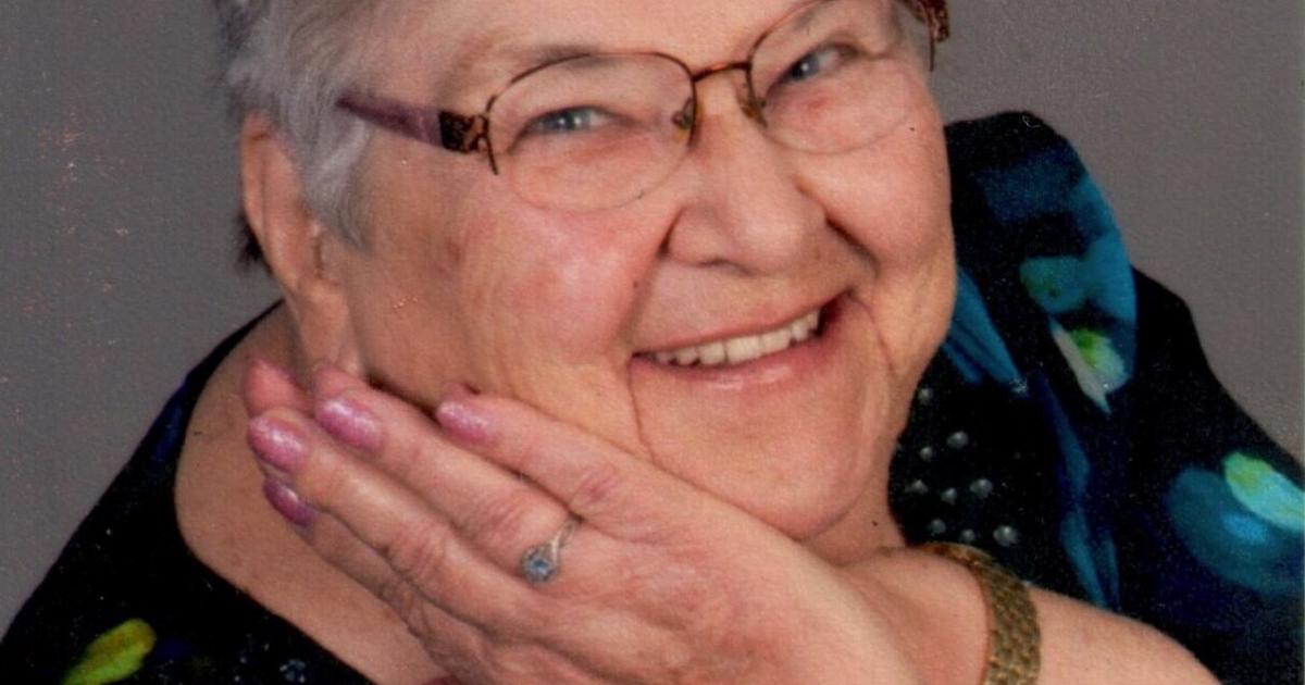 Helen J. Knobel Waukesha County Obituaries